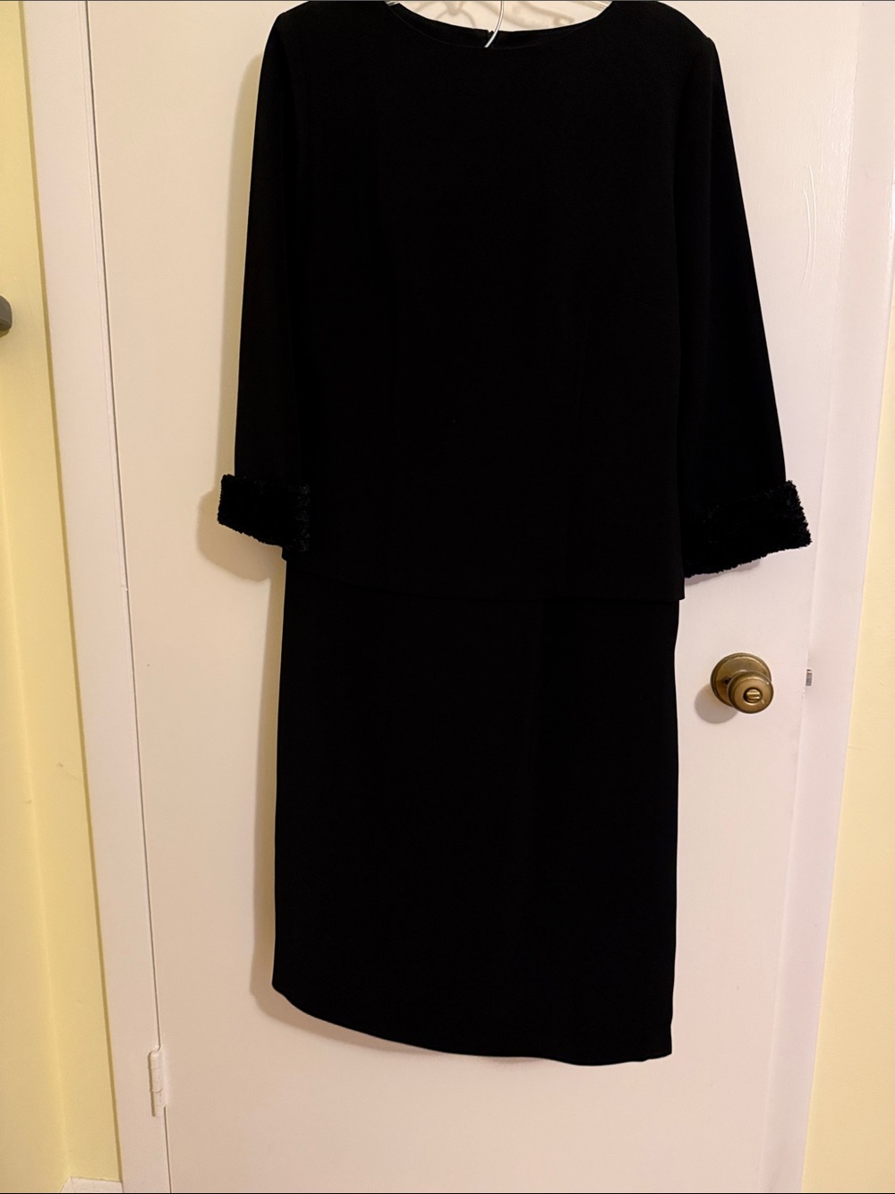 Worthington Black 3/4 Sleeve 2 Piece with Faux Fur Cuffs size is 12 Tall